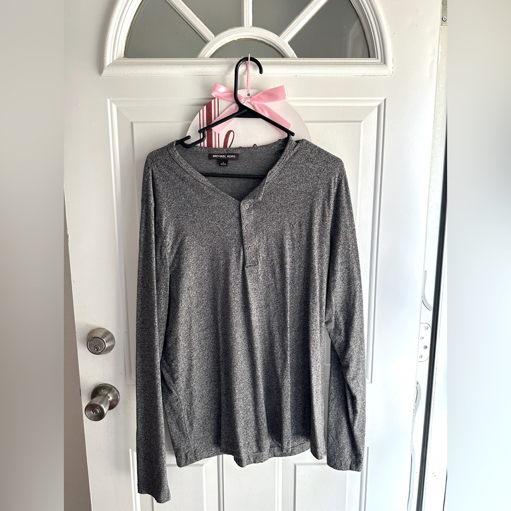 Michael Kors Men’s Size Large Long Sleeve Shirt